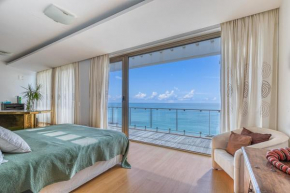 Luz da Lua. Ocean front luxury. Private pool.